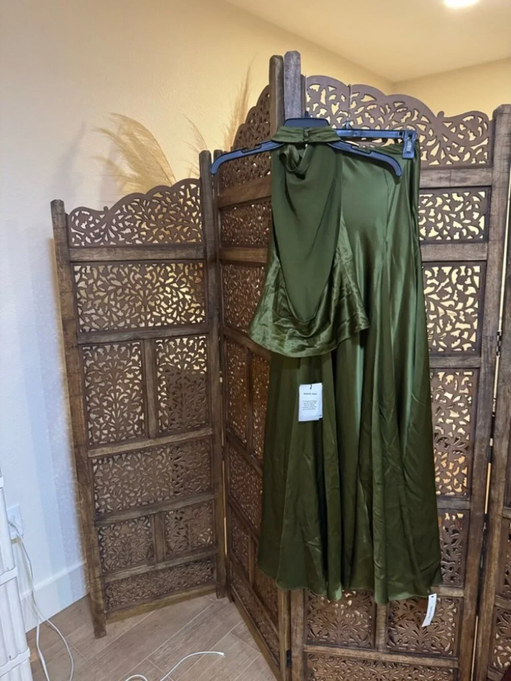 NEW NWT Reformation Sera Silk Two Piece Set